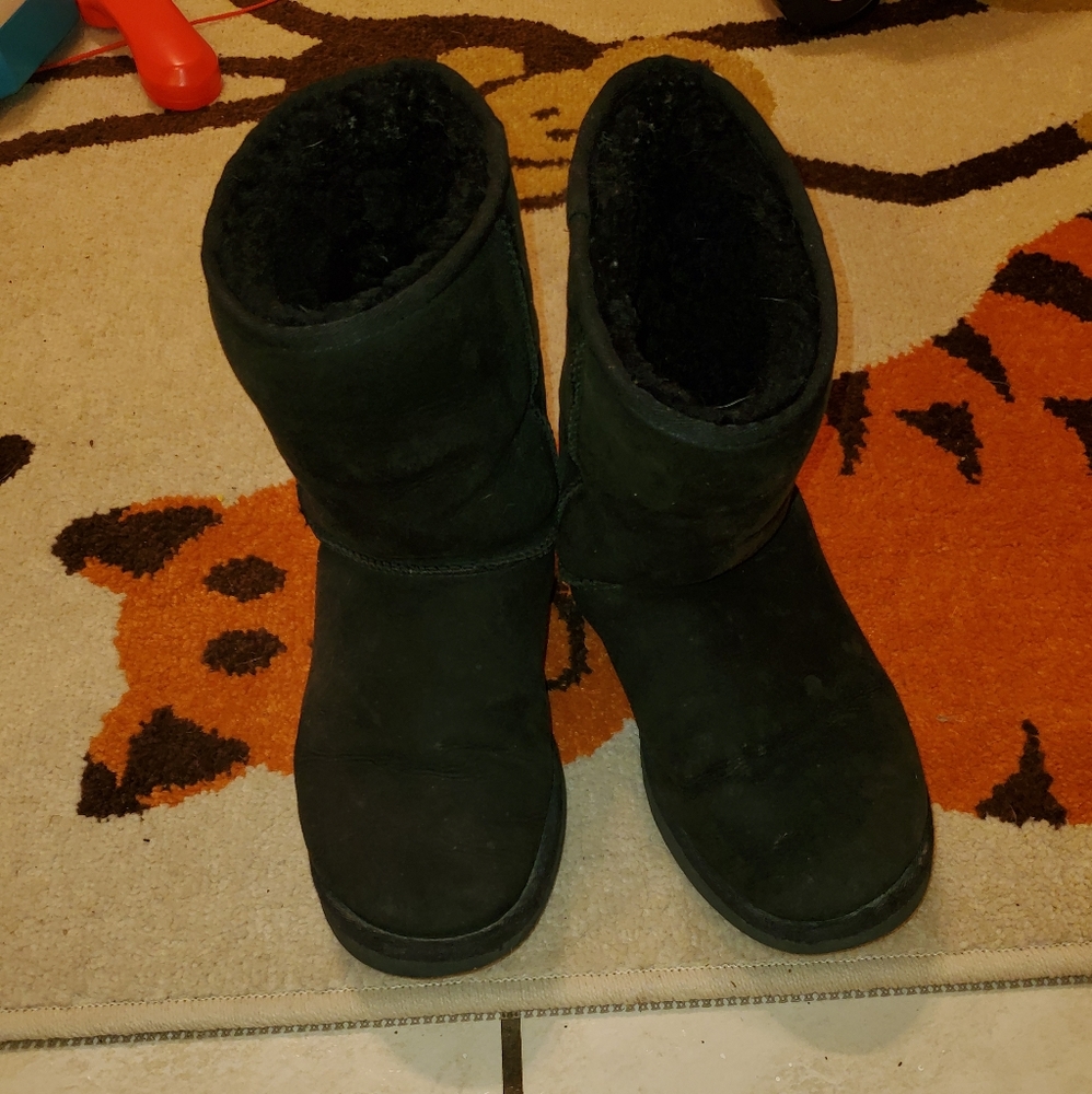 Black womens uggs